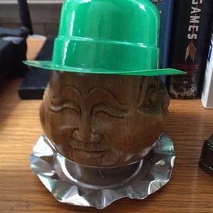 Meet your Posher, Claudia